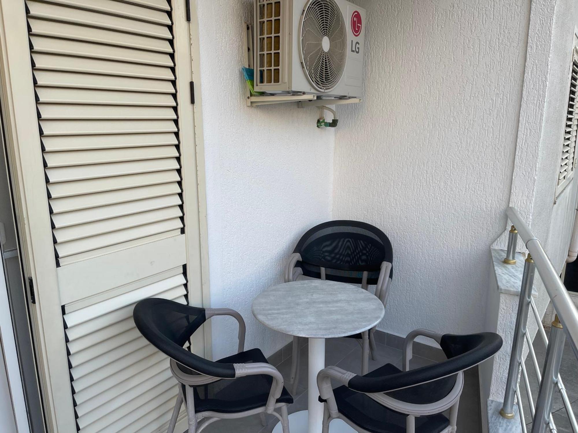 Luxurious Dreamy Seaside Apartment Durrës Exteriör bild